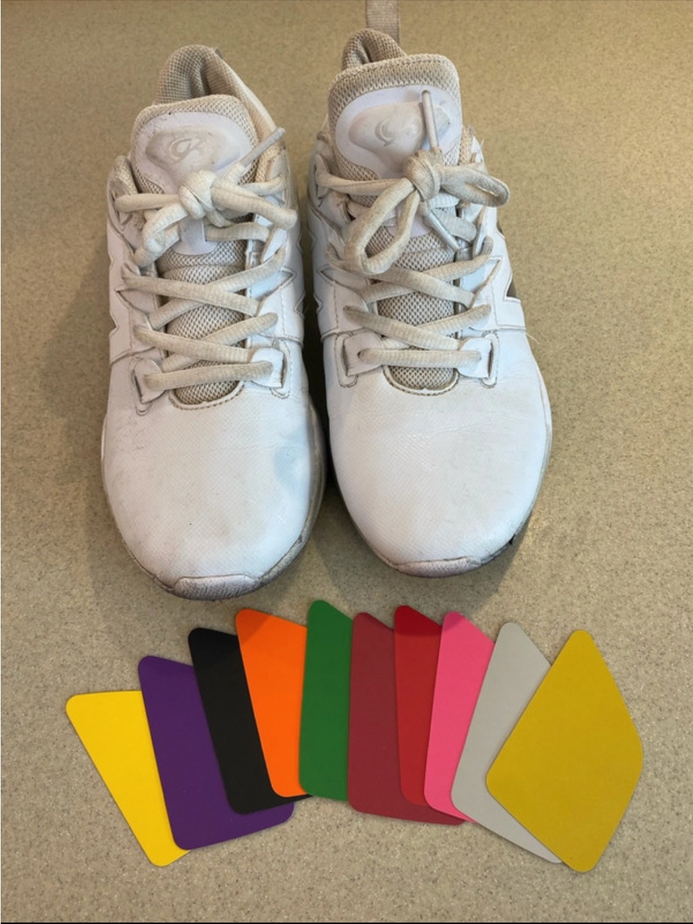 Cheer shoes
